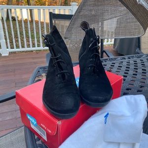 Wolky suede/leather side zip heeled booties